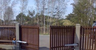 Купить распашные ворота из штакетника Усть-Лабинск, цена от 2707 руб.